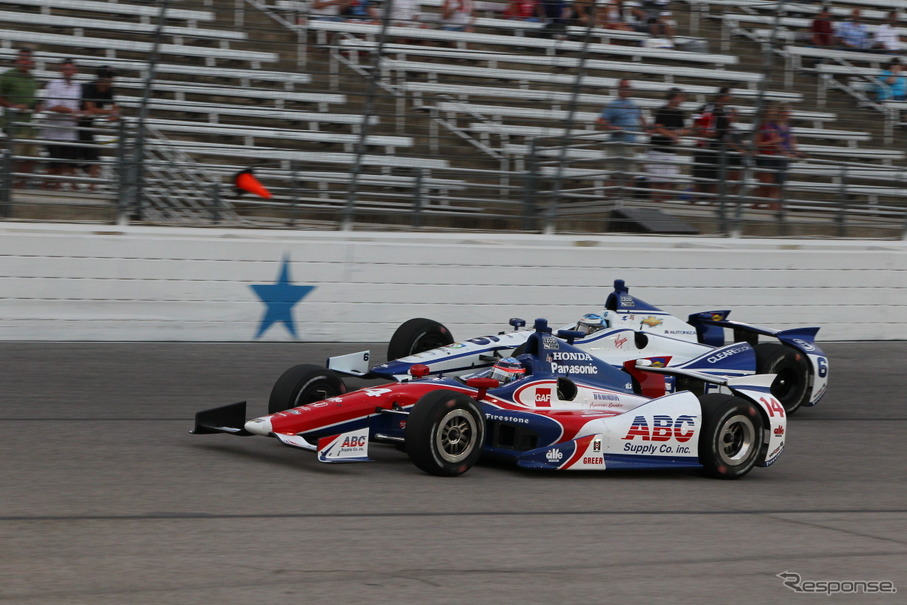 佐藤琢磨は決勝レースで11位までポジションを上げてゴール。写真：IndyCar