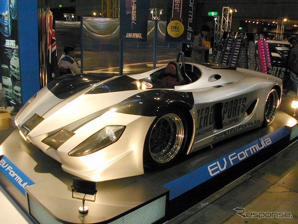 【オートサロン2001速報】ゼロスポーツ『EVフォーミュラ』に2度びっくり