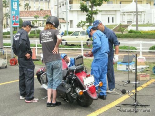 マリーナシティ街頭検査