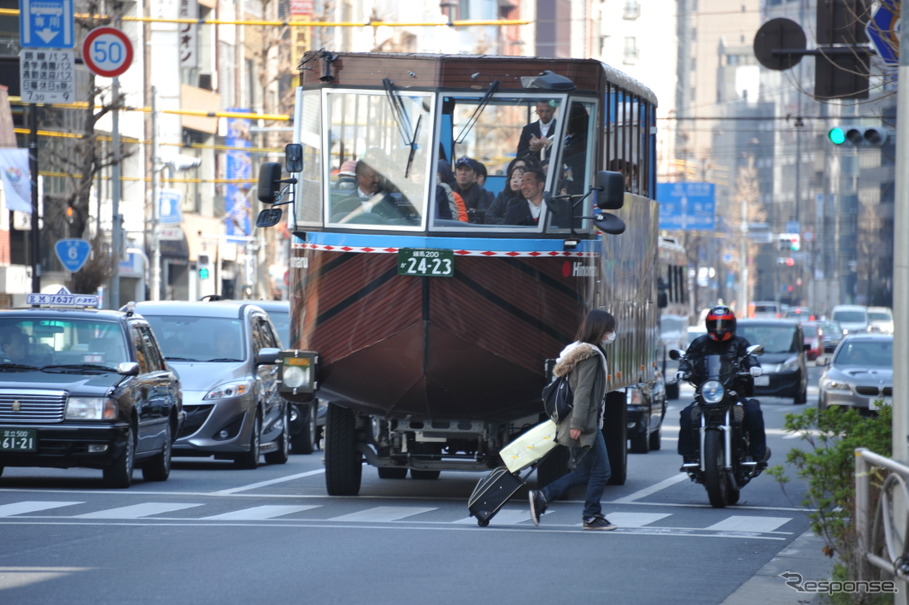 陸路でも目を引くスカイダッグ