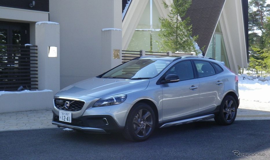 V40クロスカントリー