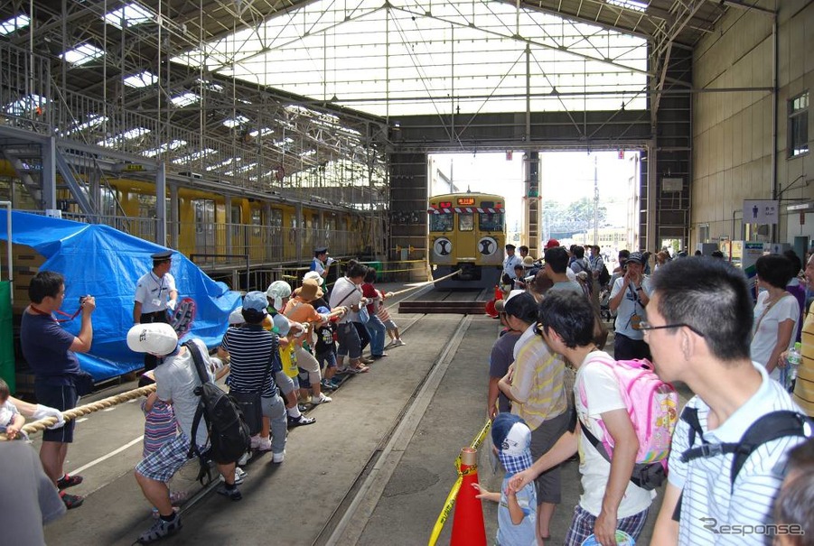 昨年の「南入曽車両基地 電車夏まつり」の様子。