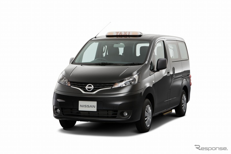 日産・NV200バネットタクシー LPGバイフューエル