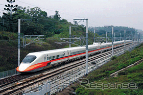 運賃が値上げされる見通しとなった台湾高速鉄道の700T形電車