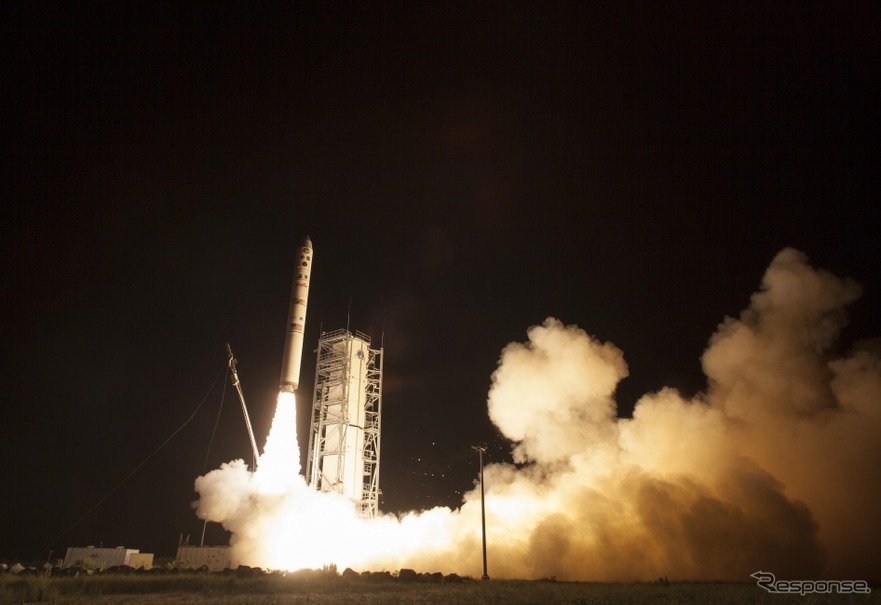 LADEE探査機を打ち上げるミノタウロスVロケット