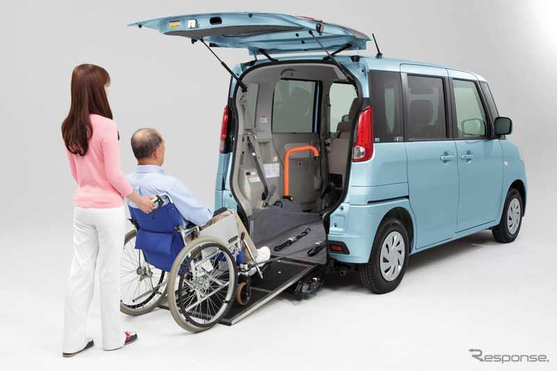 スズキ・スペーシア 車いす移動車