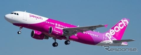 10月27日から関空～成田間に就航するピーチ・アビエーション。機内で京成スカイライナーと東京メトロの割引チケットを販売する