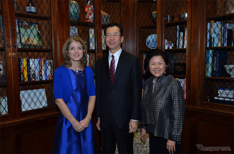 キャロライン・ケネディ駐日米国大使、ホンダ 池史彦会長、米日カウンシル アイリーン・ヒラノ・イノウエ プレジデント