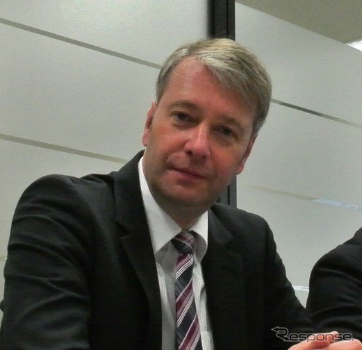 ZFフリードリヒスハーフェンAGの最高経営責任者であるシュテファン・ゾンマー博士