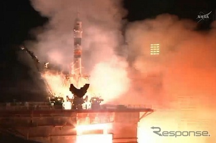 ソユーズTMA-12M宇宙船（38S）の打上げ（出典：NASA TV）