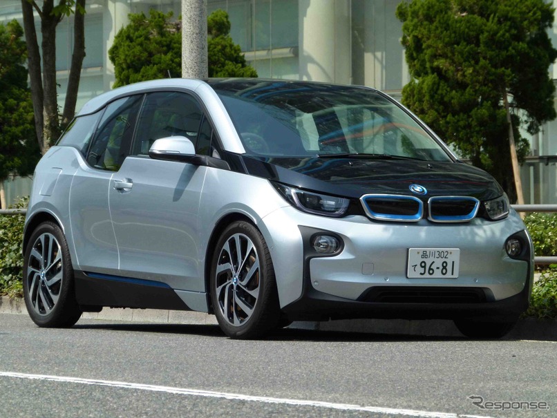 BMW i3