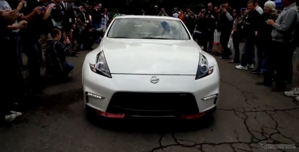 日産370Z NISMO（日本名：フェアレディZ NISMO）の2015年モデル