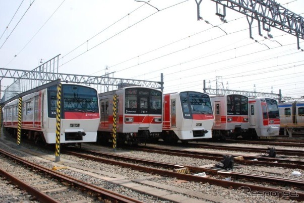 相鉄は6月15日に「さよなら赤帯旧塗装」撮影会を相模大塚駅構内で開く。塗装変更で消滅する旧塗装の車両（写真）が集結する