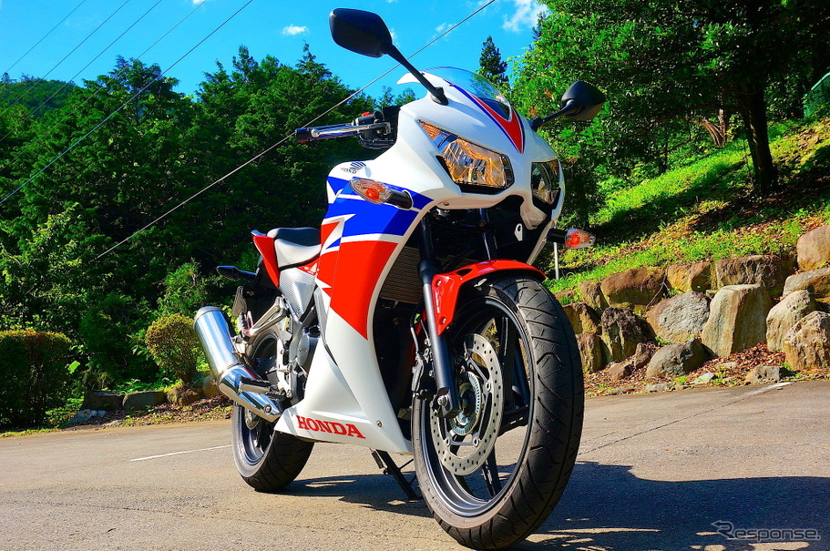 ホンダ CBR250R