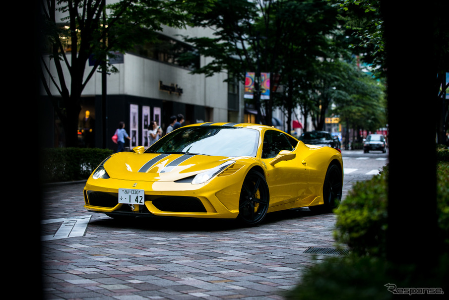 フェラーリ・458 スペチアーレ