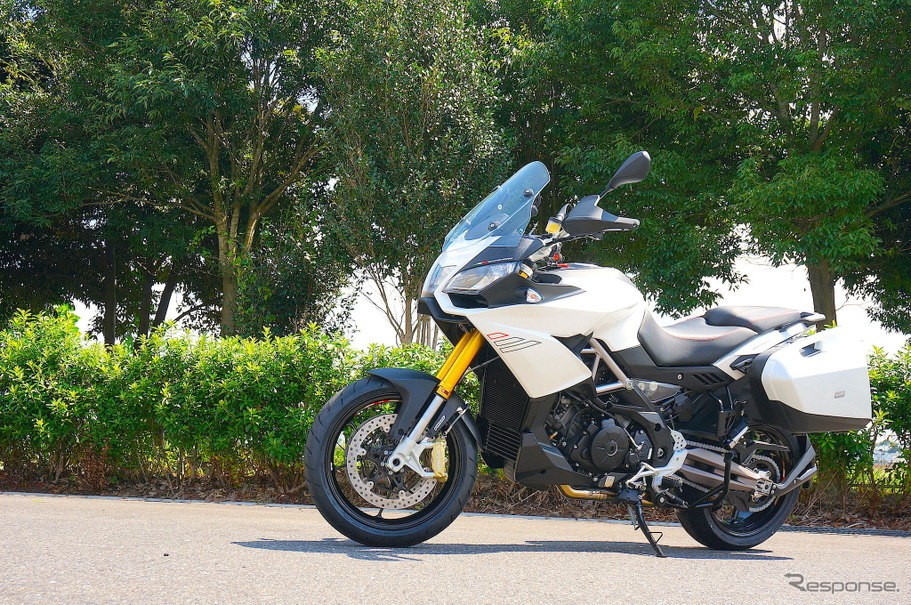 アプリリア カポノルド 1200 トラベルパック