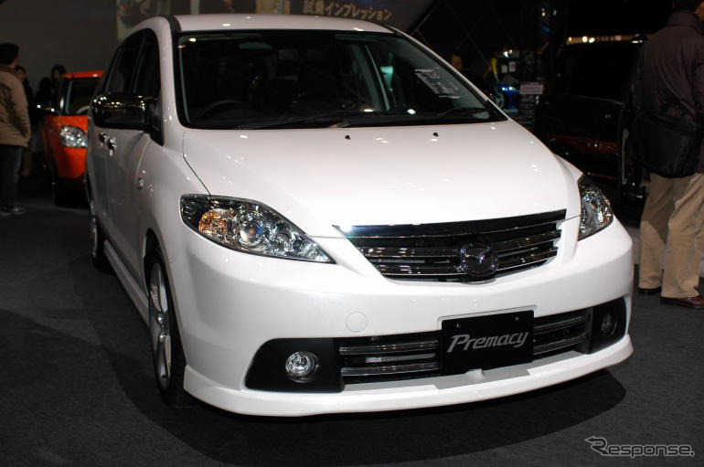【東京オートサロン06】ちょいワルな マツダ プレマシー