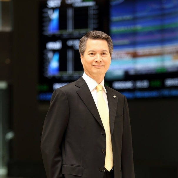 ジャラムポン氏