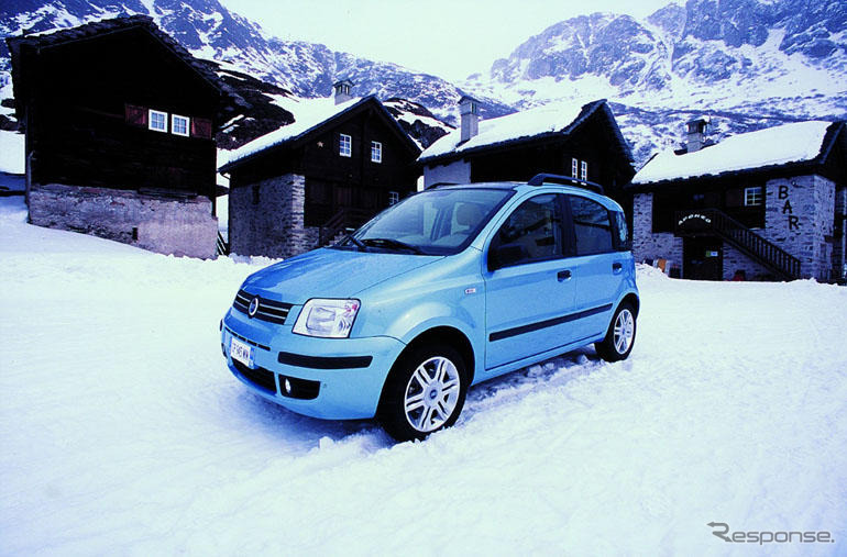 フィアット5年ぶりの黒字決算