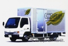 日産ディーゼル、CNG+電気モーターのハイブリッドトラックを開発