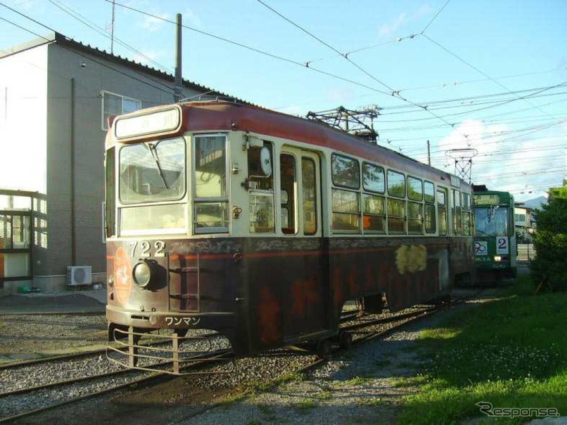 昨年3月末で引退した710形の722号。車体を一般競争入札により売却することになった。