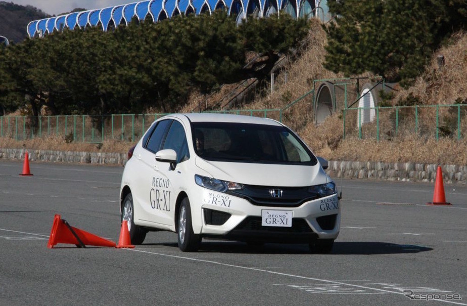 ブリヂストン レグノGR-XI/GRVII 試乗会