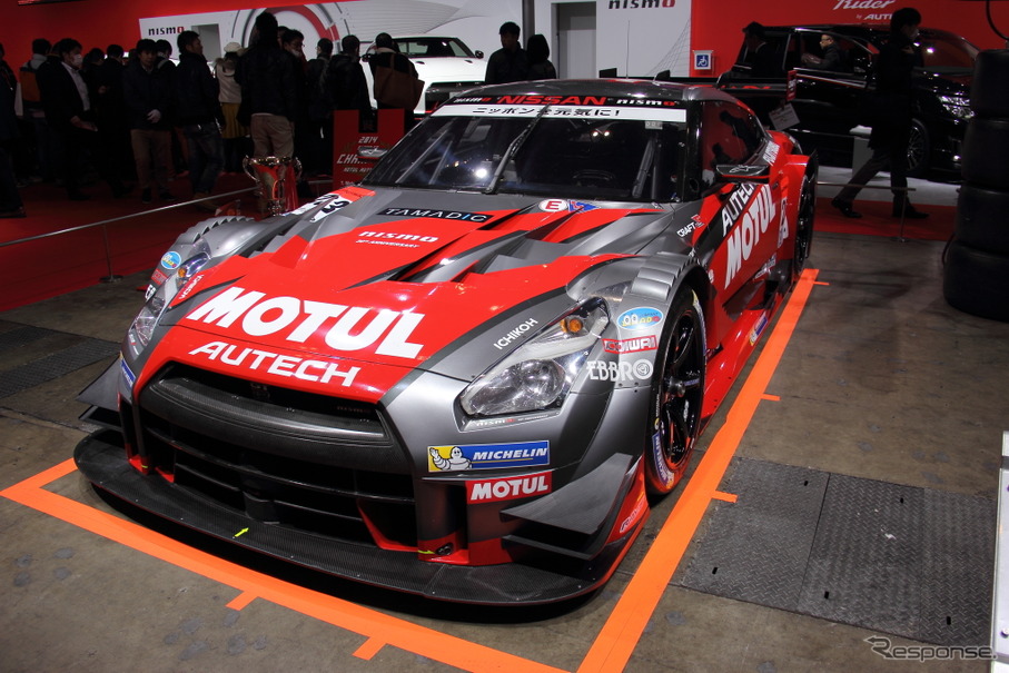 MOTUL AUTECH GT-R