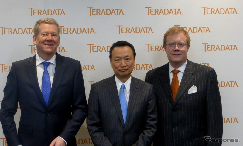日本テラデータ「2015年事業戦略発表　記者会見」左からテラデータ・コーポレーション共同社長ハーマン・ウィマー氏、日本テラデータ　代表取締役社長吉川幸彦氏、テラデータ・ラボ　プレジデント　スコット・ナウ氏。