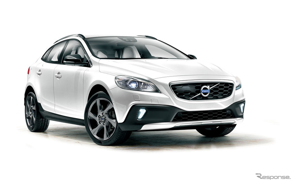 ボルボ V40クロス・カントリー T5 AWD