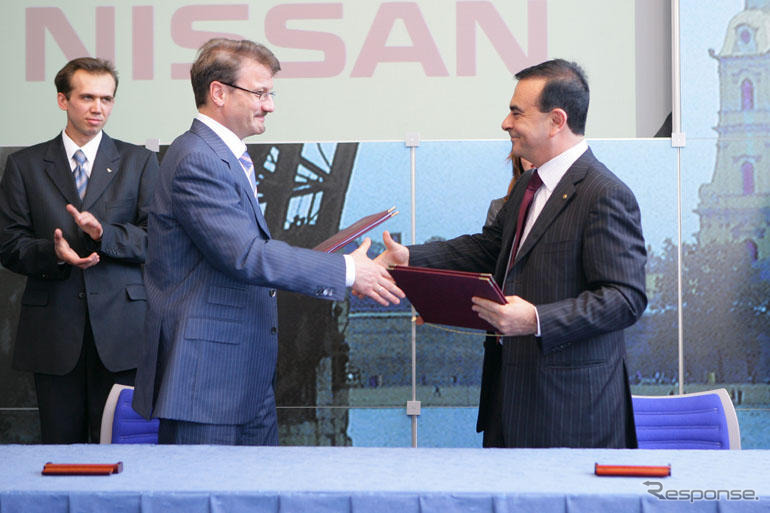 日産のロシア進出でゴーン社長「楽しみにしている」