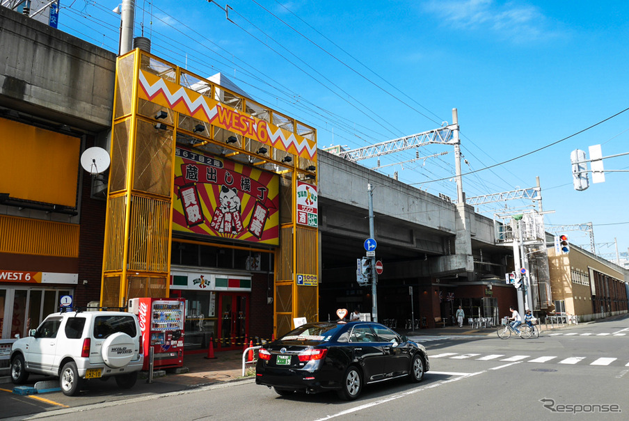 西側設置案でもっとも現在の札幌駅南口に近い付近。しかし、ここからでも南口西通路の出入口付近までは徒歩で4分程度かかった。