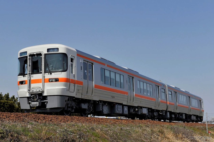 JR東海のキハ25形（写真は1次車）。8月1日から紀勢本線・参宮線で2次車の運用が始まる。