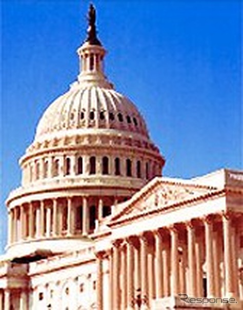 ハイウェイで携帯電話を認める州は予算カット?