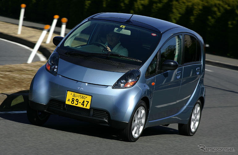 【インプレ'06】下野康史 三菱『i』　国産車離れしたキャラクター