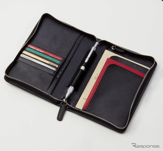 パスポートケース