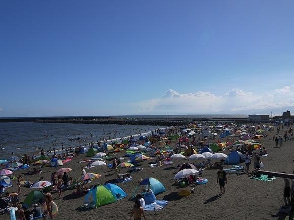 圏央道の開通で埼玉方面からの観光客が増えた神奈川県茅ヶ崎市の「サザンビーチちがさき」