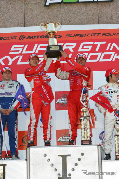【SUPER GT】写真蔵…第8戦、フェアレディZが今季2勝目