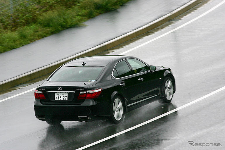 【インプレ'06】国沢光宏 レクサス『LS460』　先端装備のショーケース