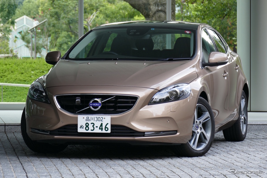 ボルボ V40 D4 SE