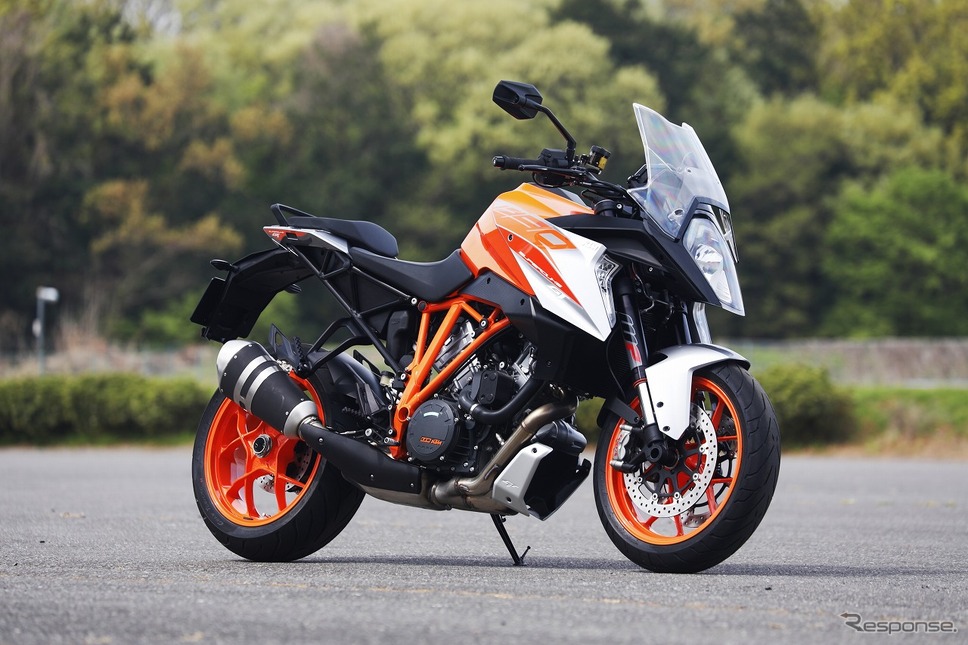 KTM 1290スーパーDUKE GT