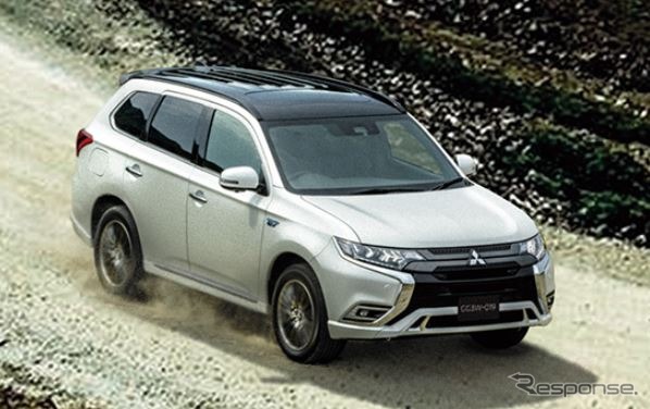三菱 アウトランダーPHEV