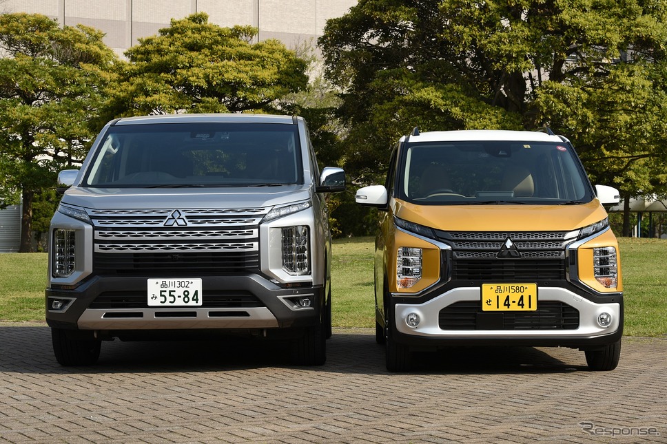 三菱 デリカD:5 新型(右)と eKクロス 新型(左)