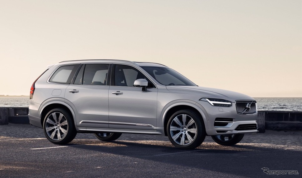 ボルボ XC90 インスクリプション T8 ツインエンジン