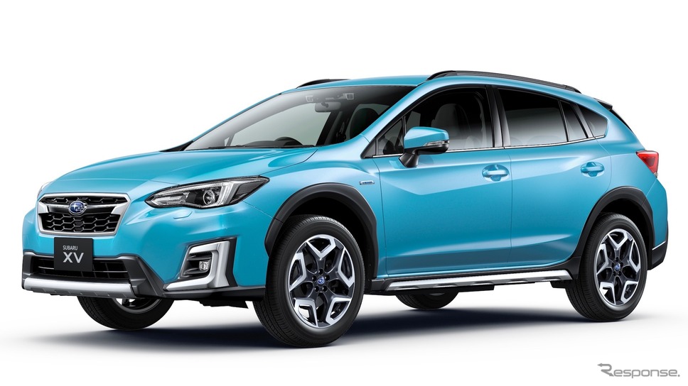 スバルXV Advance(e-BOXER搭載車)
