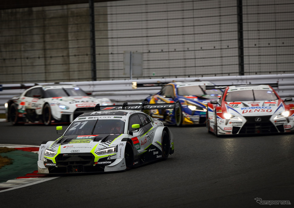 #21 ブノワ・トレルイエ(Audi RS5 DTM)