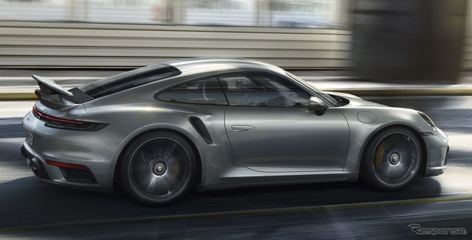 ポルシェ 911 ターボ S 新型