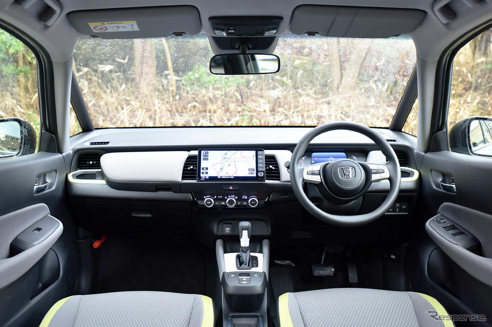 ホンダ フィット 新型(NESS)