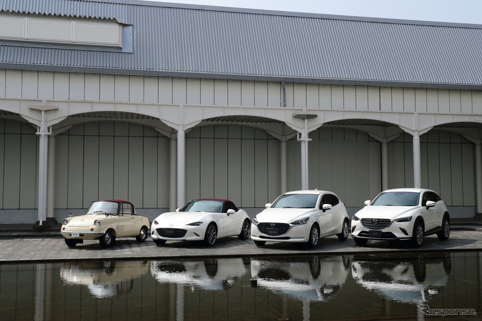 マツダ R360クーペ と 100周年特別記念車