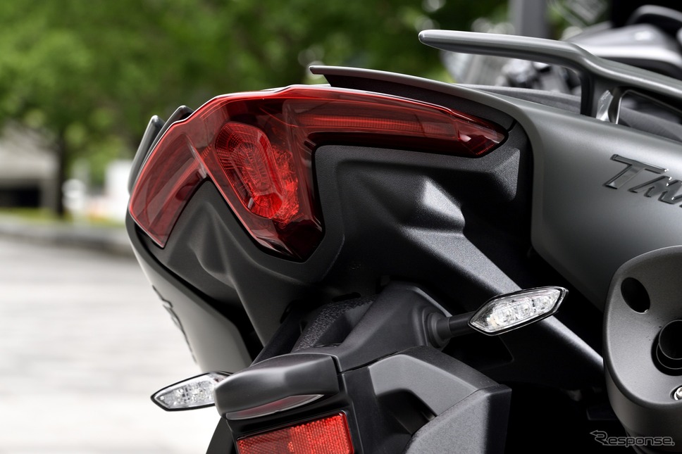 ヤマハ TMAX560 TECH MAX
