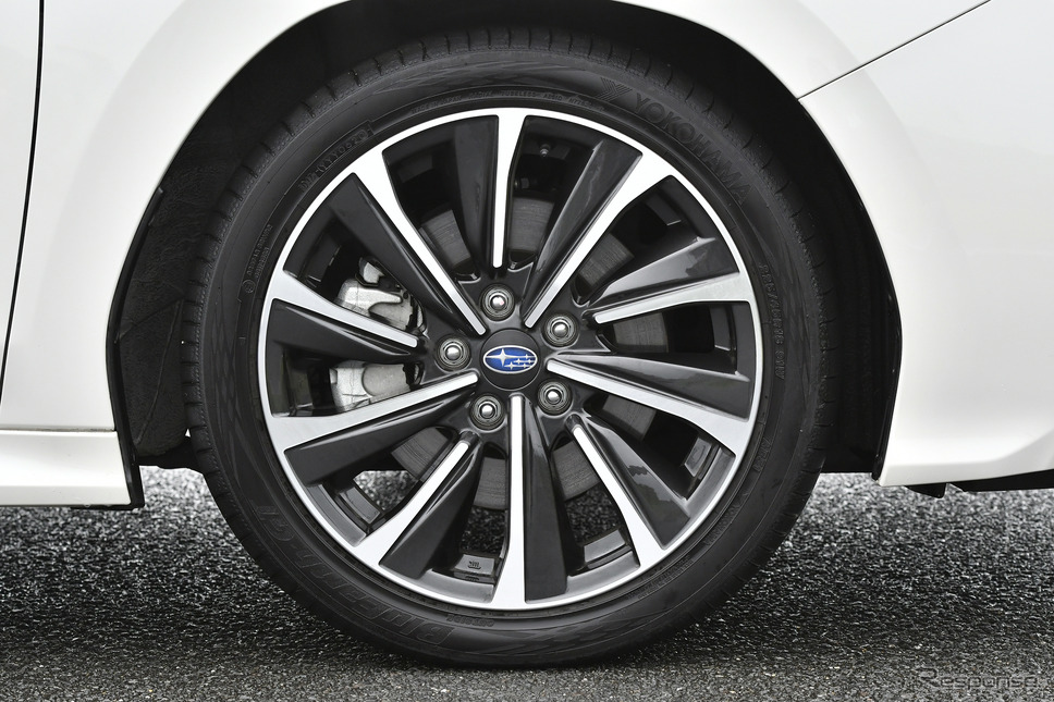 スバル レヴォーグ STI Sport(プロトタイプ)